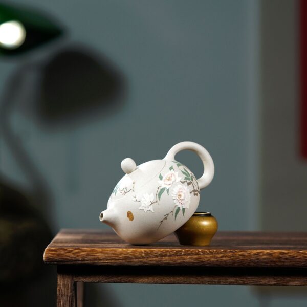 Yixing original ore white clay purple sand pot handmade peony Xishi pot purple sand teapot high-end daily tea set
