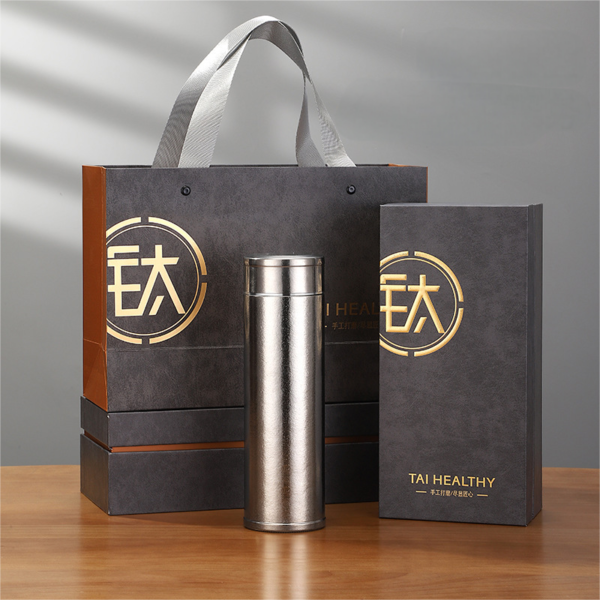 Pittsford 450ml All-Titanium Hot & Cold Beverage Bottle