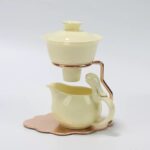 High-end ceramic automatic tea set home living room tea brewing set Kung Fu tea cup magnetic teapot lazy tea brewing artifact