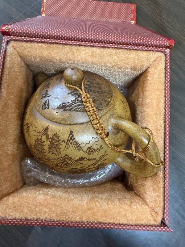 Yixing Purple Clay Teapot – Handcrafted Landscape Design