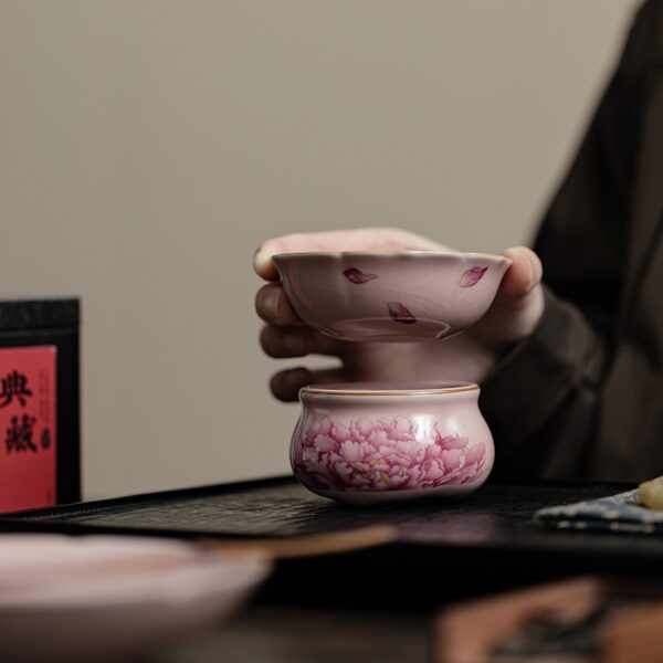 Peony Elegance" Ru Ware Ceramic Tea Strainer Set - Pink Floral Infuser with Drip Base