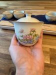 Exquisite Oriental Floral Porcelain Tea Set - Portable Brewing Gaiwan with Strainer and 3 Tasting Cups